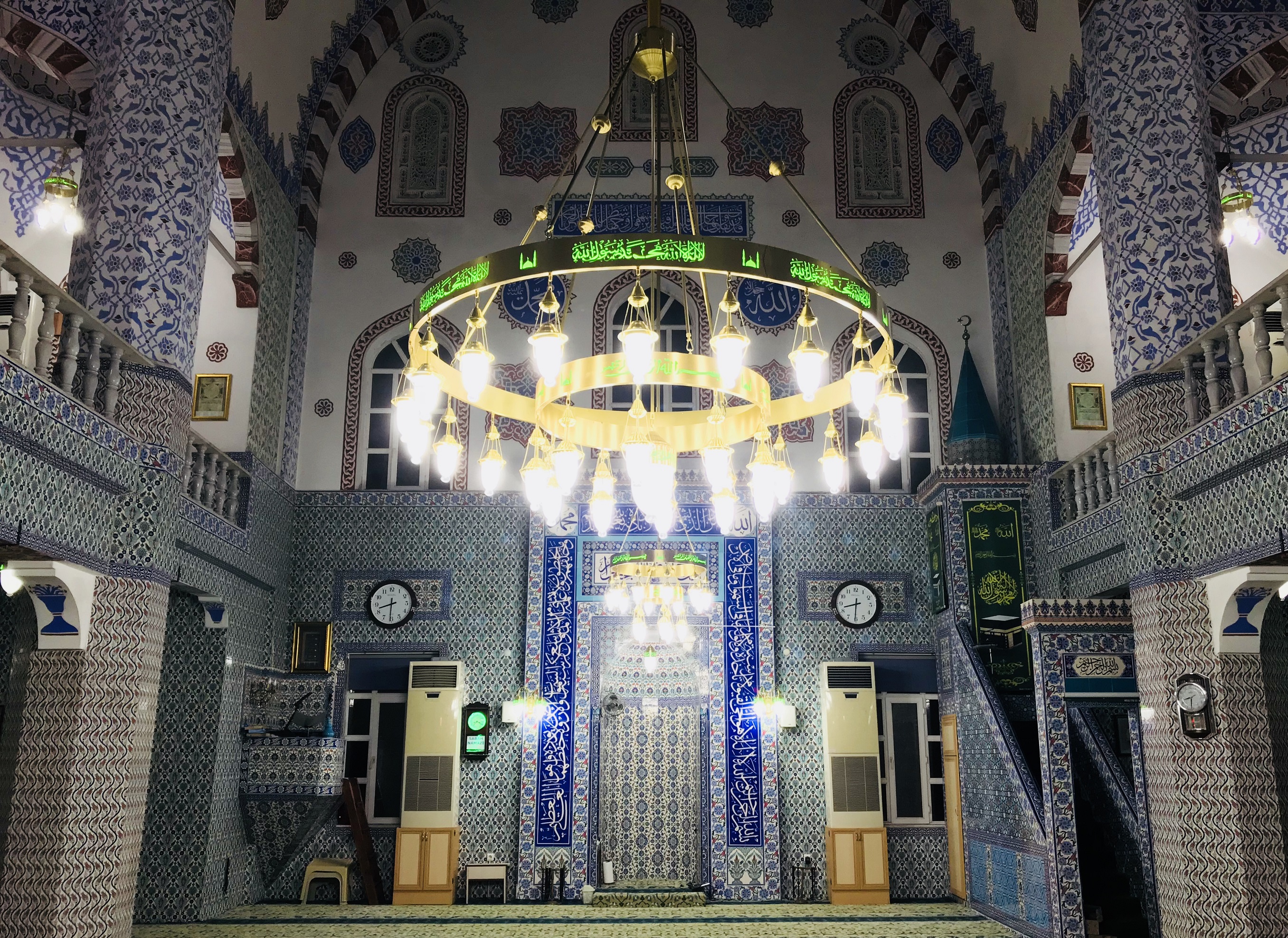 Модели люстр мечети